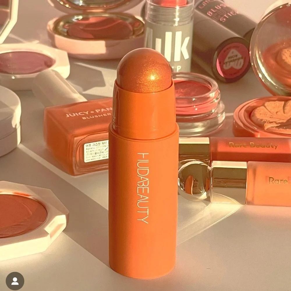 🍑 HUDA BEAUTY Cheeky Tint Cream Blush Stick